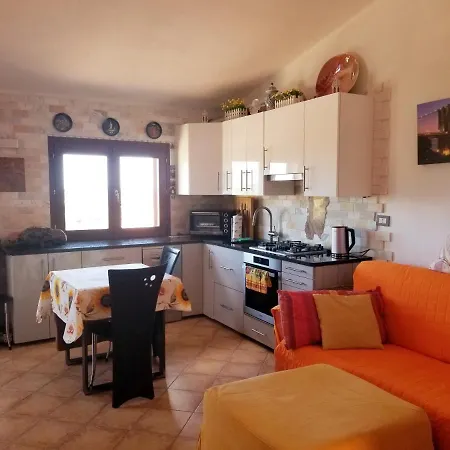 Prázdninový dům Seaview Apt Budoni